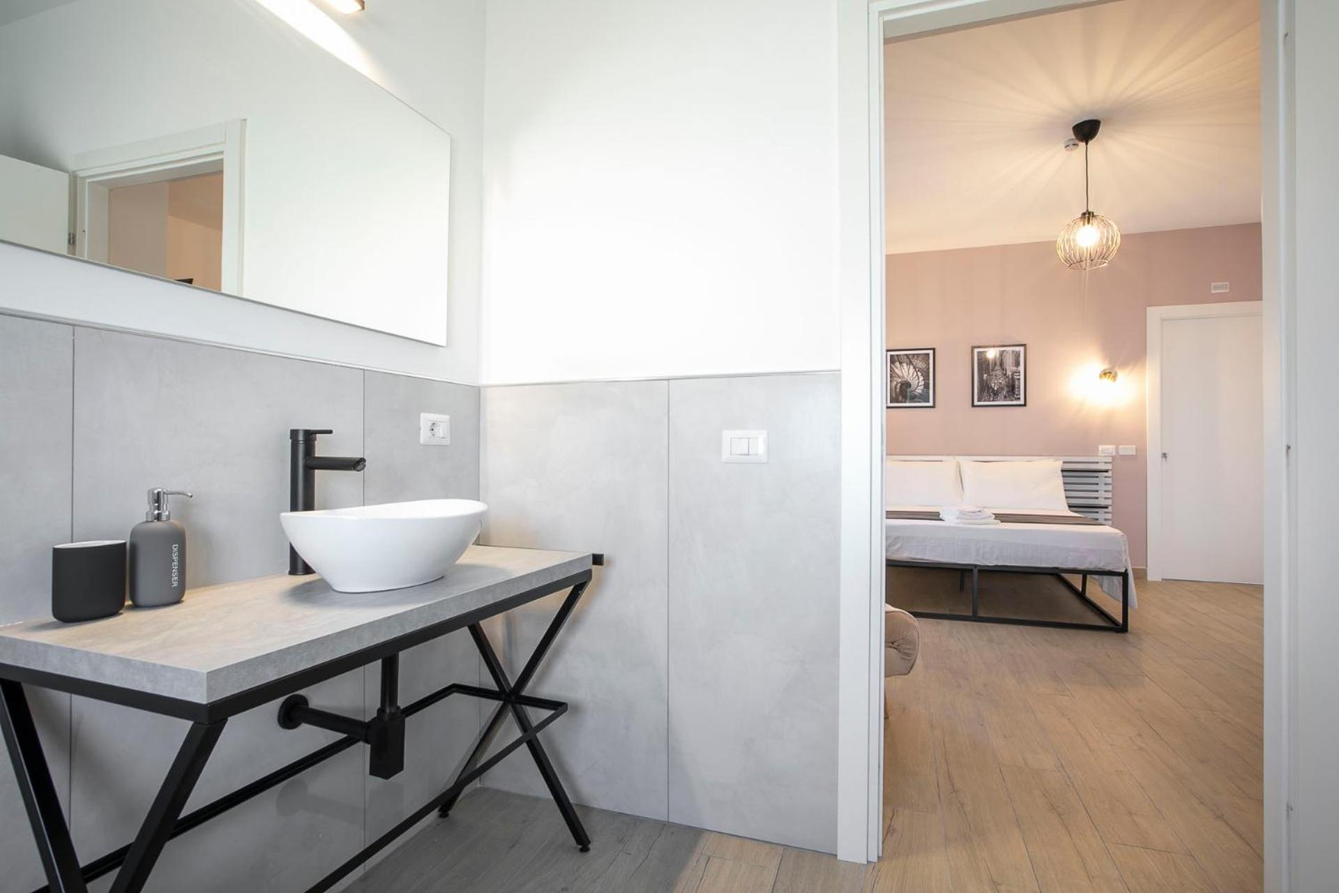 Domina Guest House Fiumicino Exterior photo