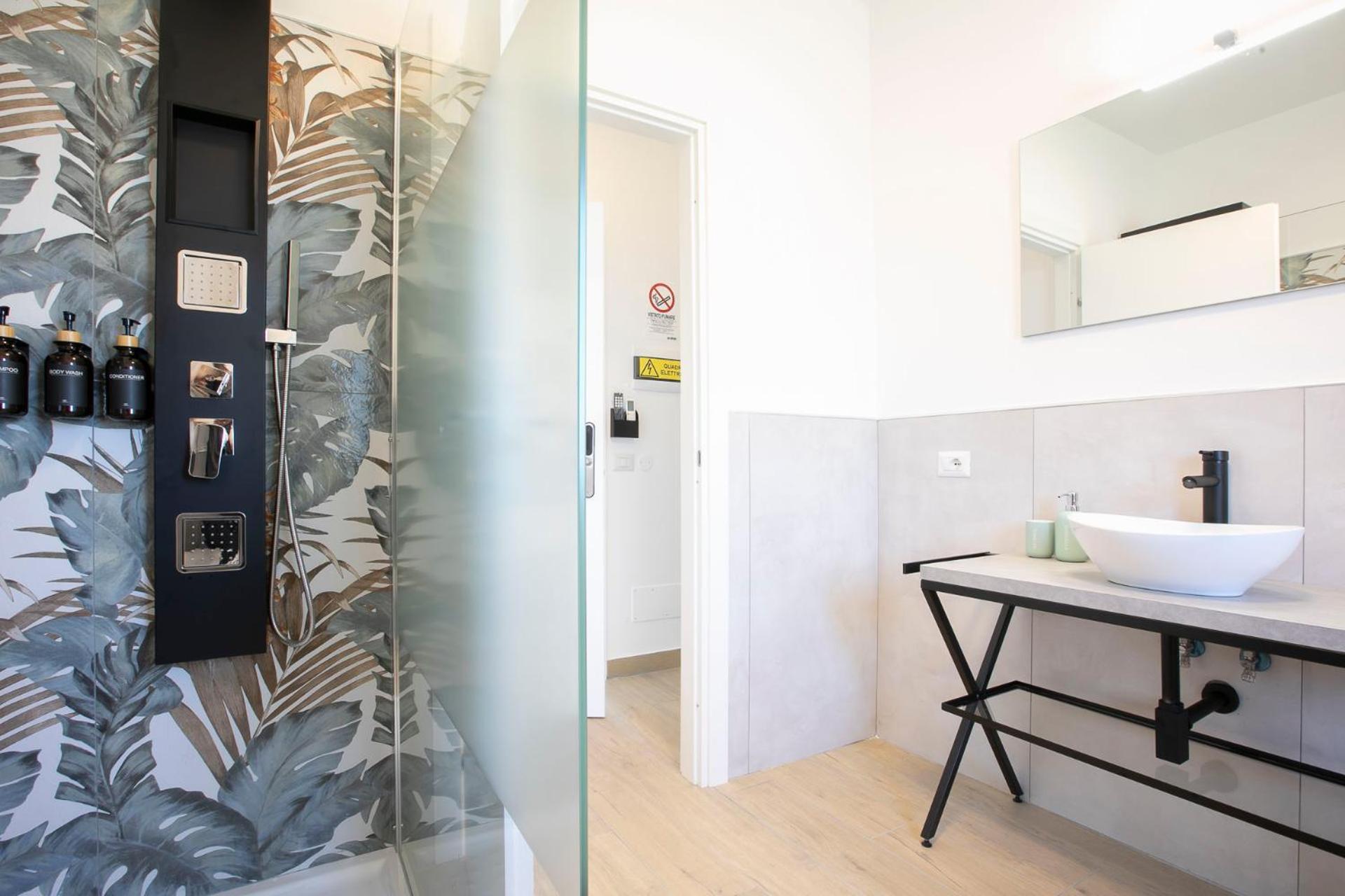 Domina Guest House Fiumicino Exterior photo